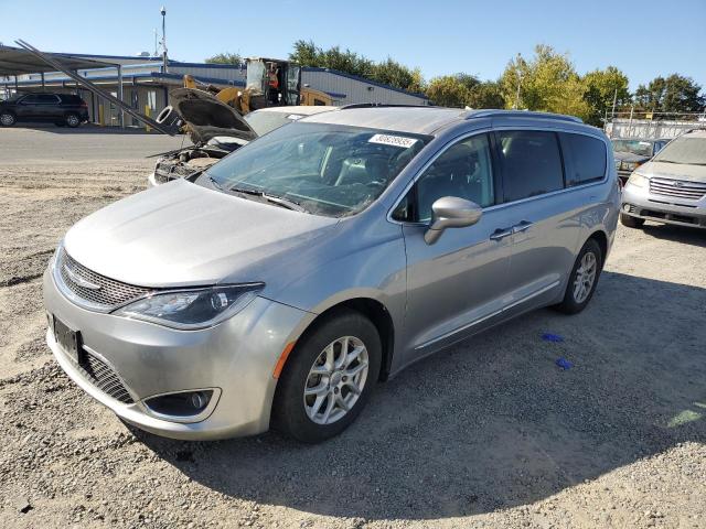 2020 CHRY PACIFICA TOURING L — VIN 2C4RC1BG6LR279513