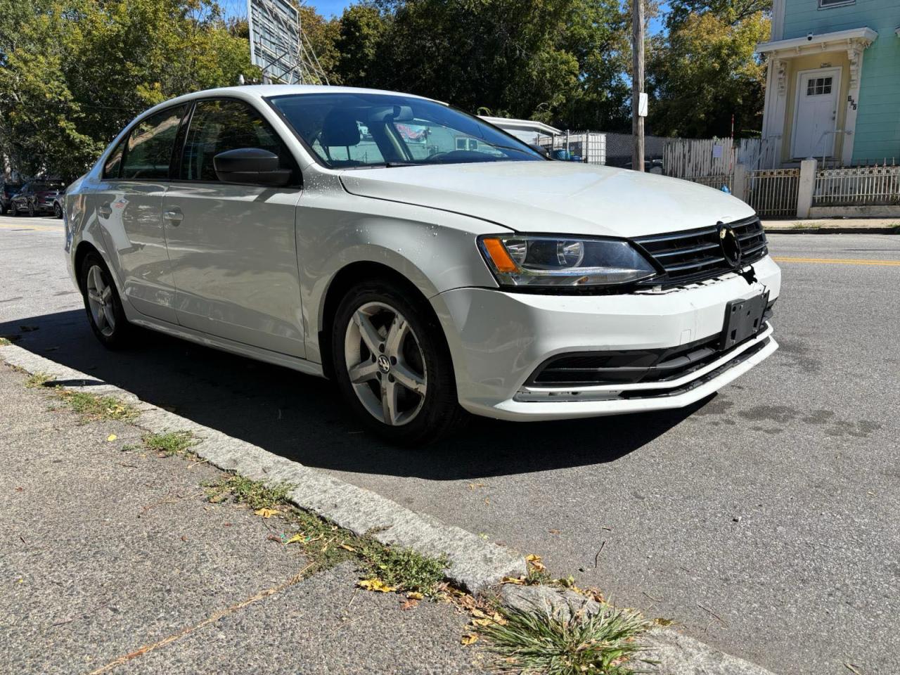 2016 VOLKSWAGEN JETTA — VIN 3VW267AJ6GM246000