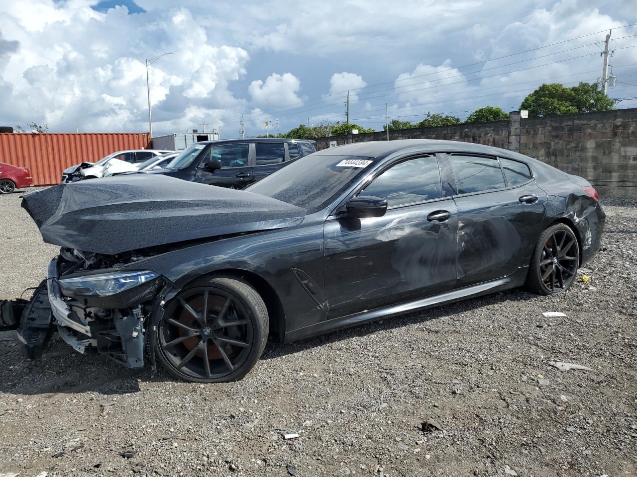 2022 BMW M8 — VIN WBAGV8C09NCH96974