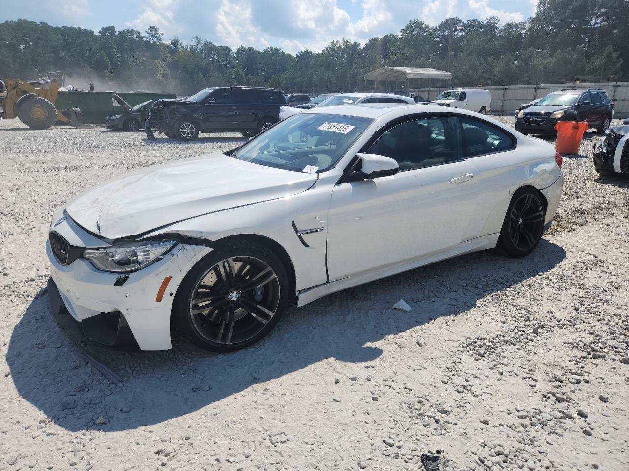 2015 BMW M4 — VIN WBS3R9C54FK332513