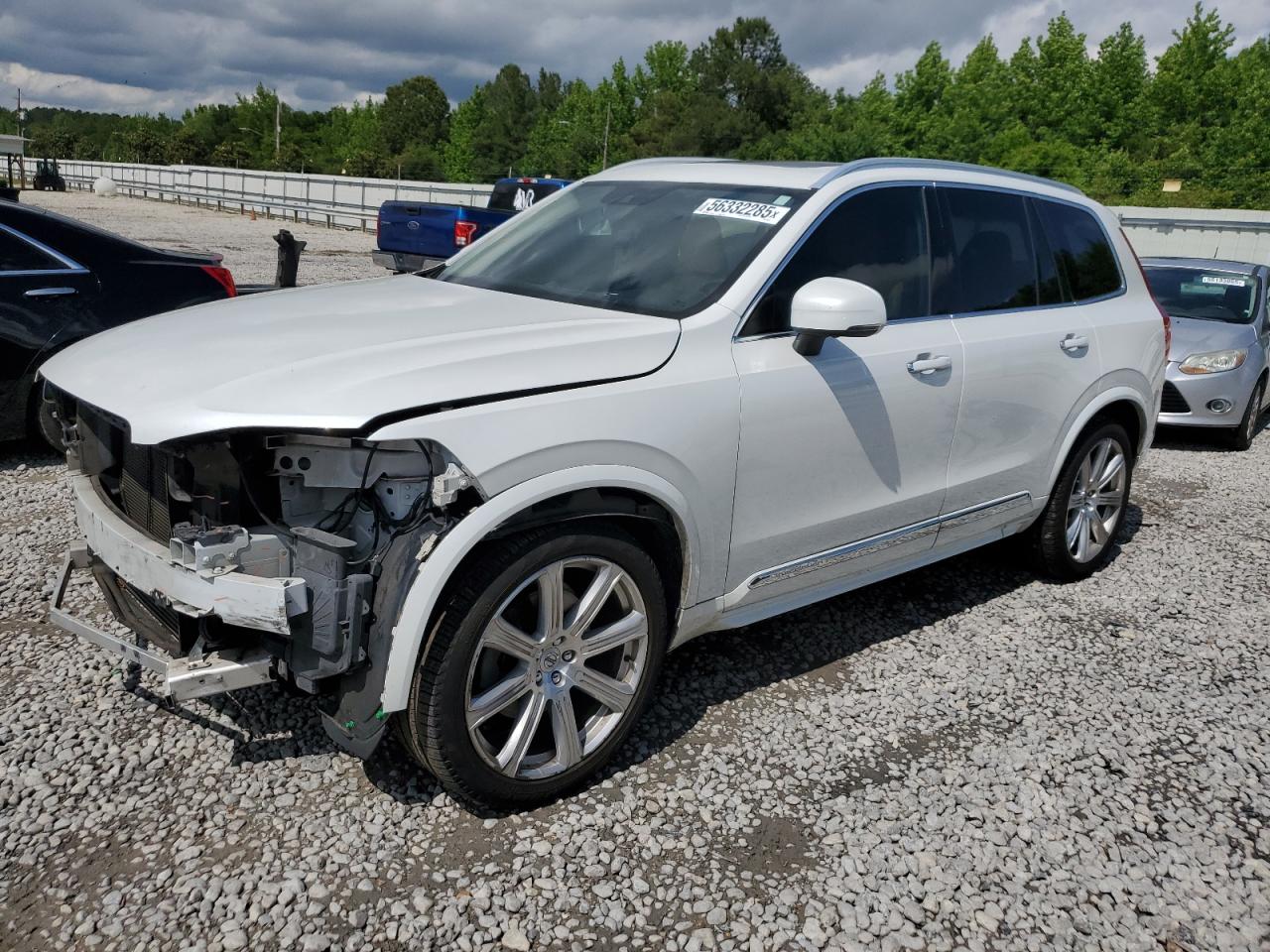 2016 VOLVO XC90 — VIN YV4A22PL4G1027827